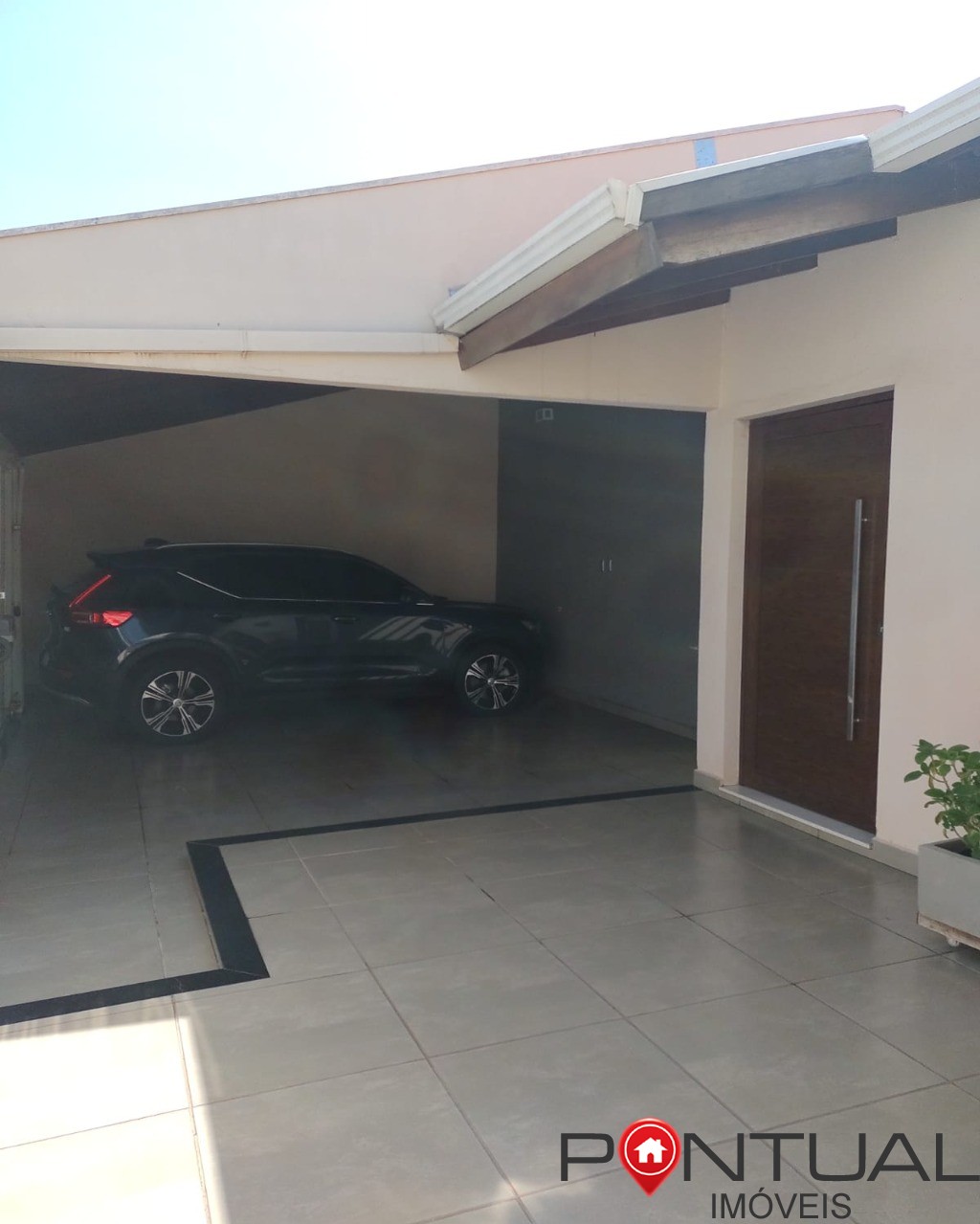 Casa com Piscina B. Sasazaki ? Casas a venda em Marília Pontual Imóveis Imobiliaria Marilia ? Valor Negociável Agende sua Visita Agora