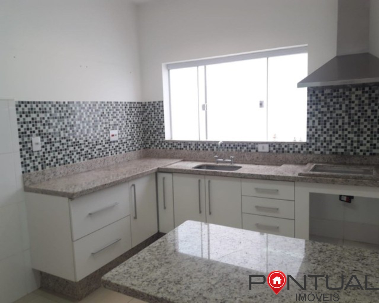 Casa Alto Cafezal c/ Piscina ? Casas a venda em Marília Pontual Imóveis Imobiliaria Marilia ? Aceita Permuta Agende Visita Agora