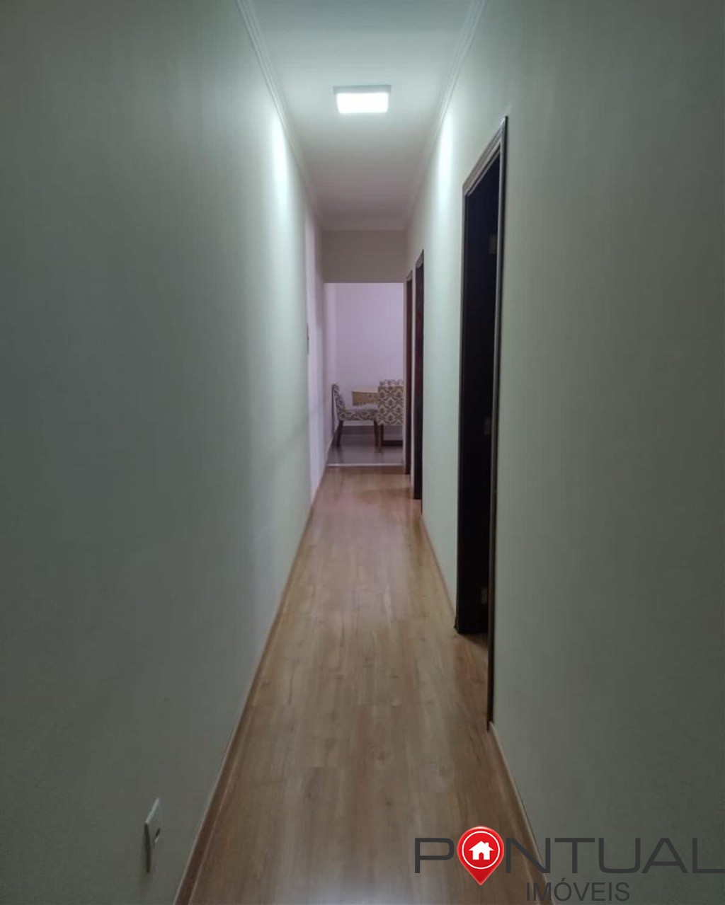 Casa com Piscina B. Sasazaki ? Casas a venda em Marília Pontual Imóveis Imobiliaria Marilia ? Valor Negociável Agende sua Visita Agora