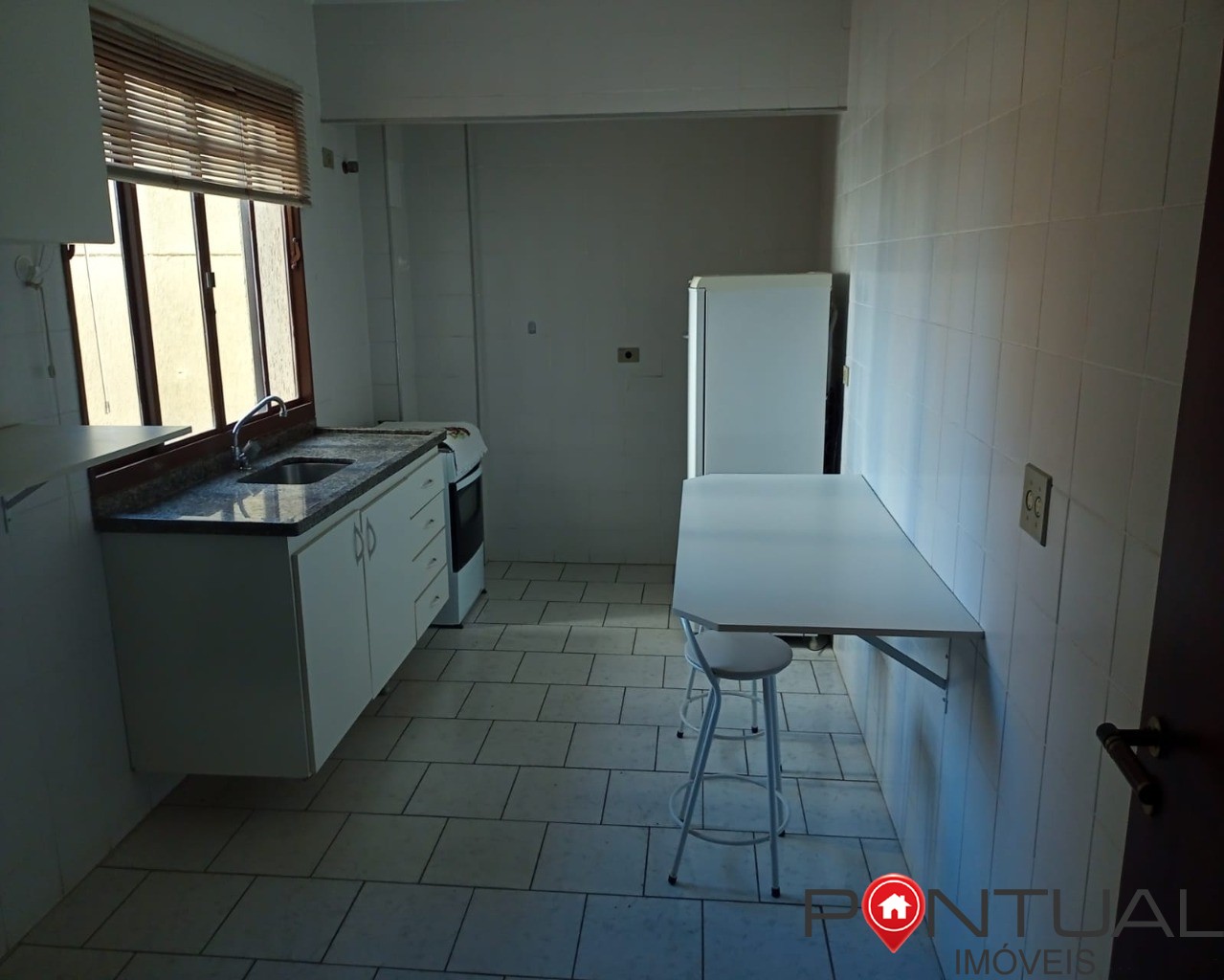 Apartamento 2 quartos venda centro edifício sagres R$ 280.00