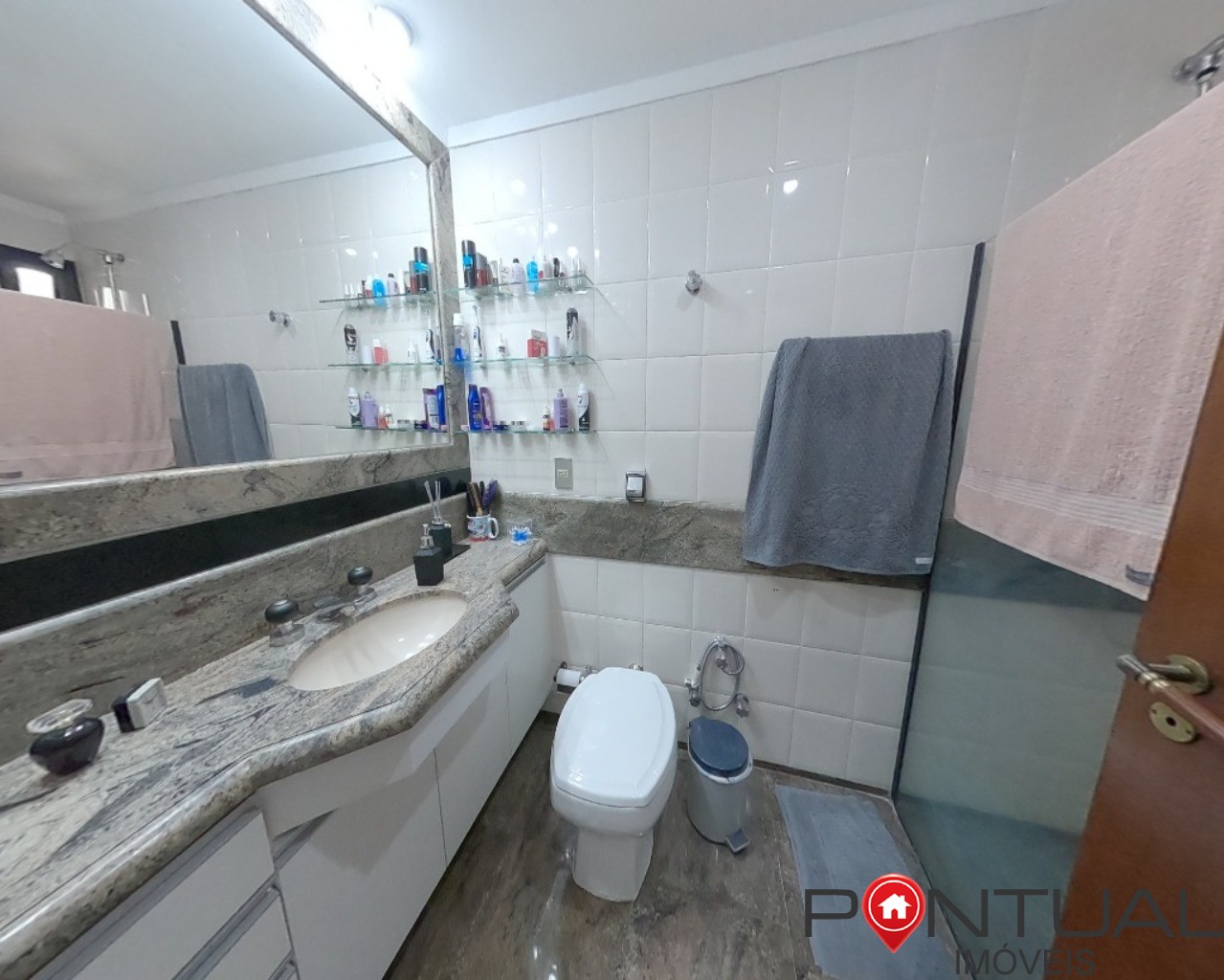 Apartamento à Venda no Edifício Leblon. Venha conhecer!