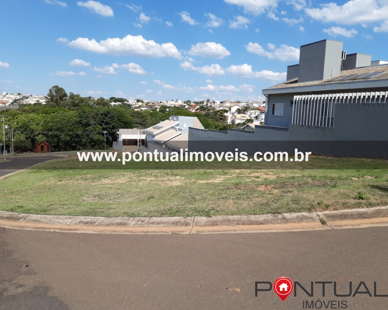 Terreno venda 713m² condomínio pedra verde jardim tropical m