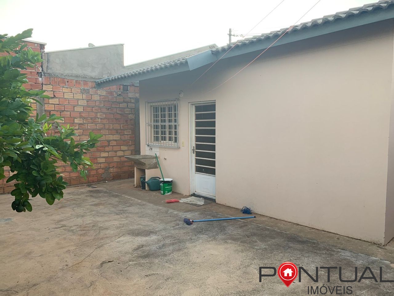 Casa para Locação no Bairro Armando Mascaro