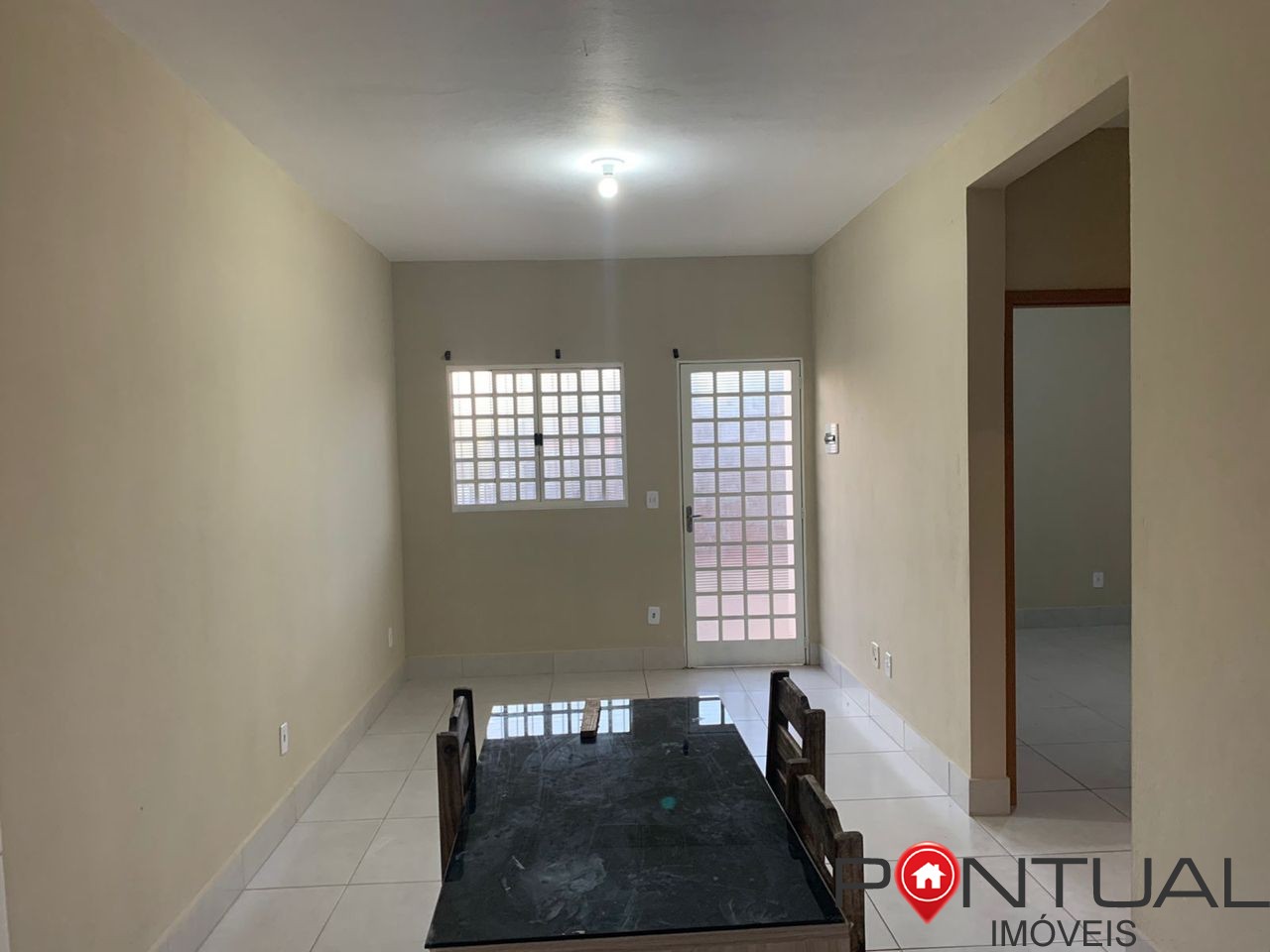 Casa para Locação no Bairro Armando Mascaro