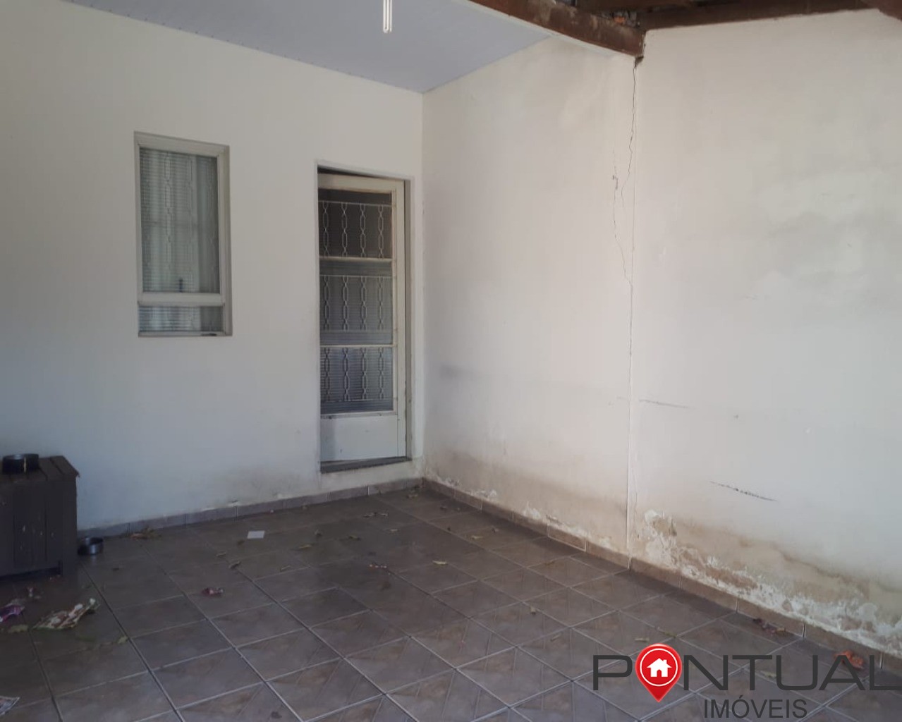 Imperdível casa à venda em Marília-SP, Parque São Jorge: 3 quartos, 1 suíte, 1 sala, 180m²!