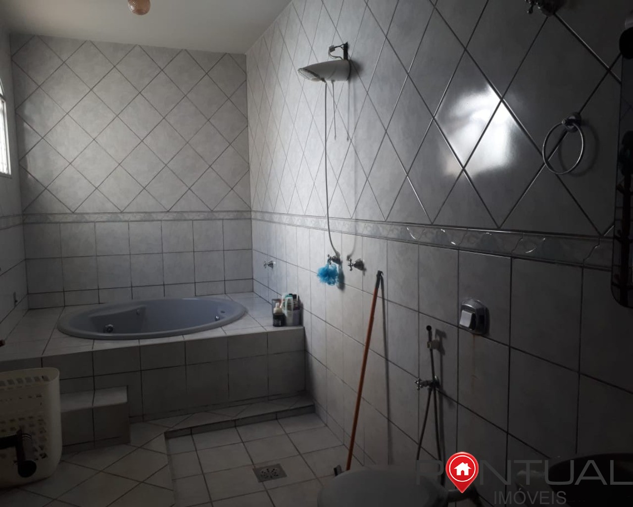 Imperdível casa à venda em marília-sp, parque são jorge: 3 q