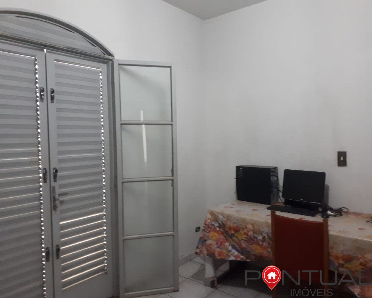 Imperdível casa à venda em marília-sp, parque são jorge: 3 q