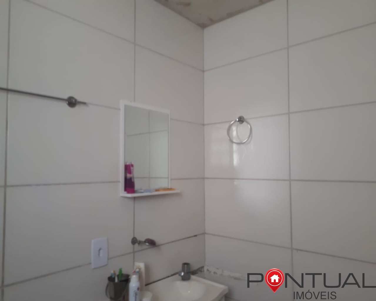Imperdível casa à venda em Marília-SP, Parque São Jorge: 3 quartos, 1 suíte, 1 sala, 180m²!