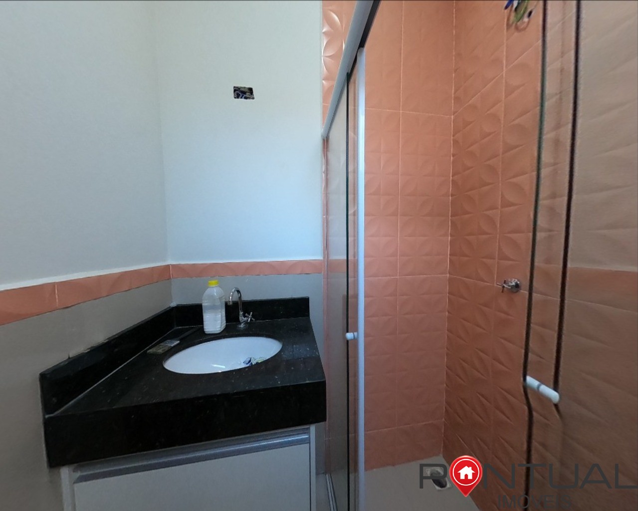 Casa à venda em marília no bairro palmital. Venha conhecer!