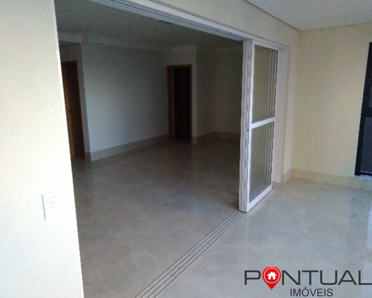 Apartamento à Venda em Marília no Residencial Zurich. Venha conhecer!