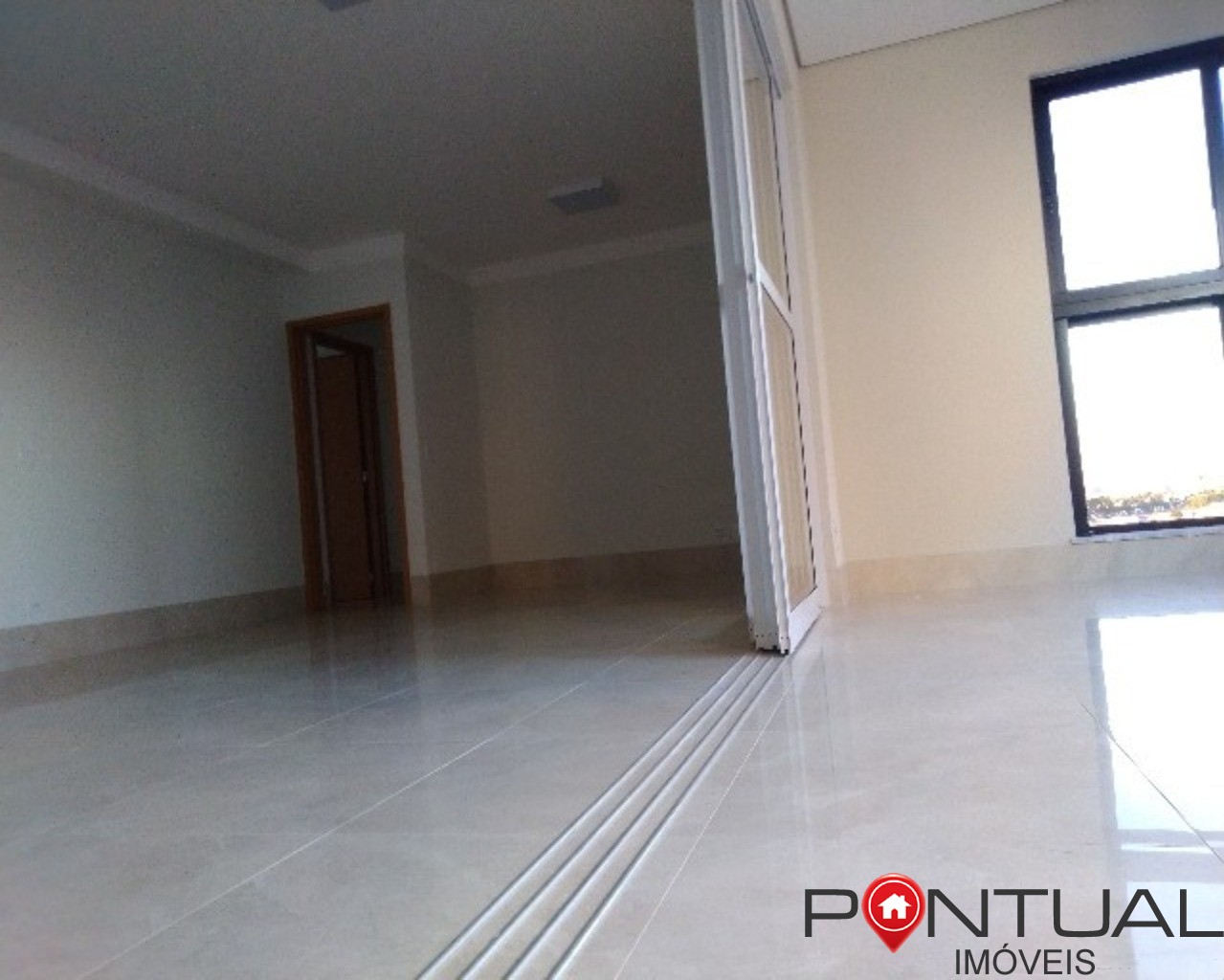 Apartamento à Venda em Marília no Residencial Zurich. Venha conhecer!
