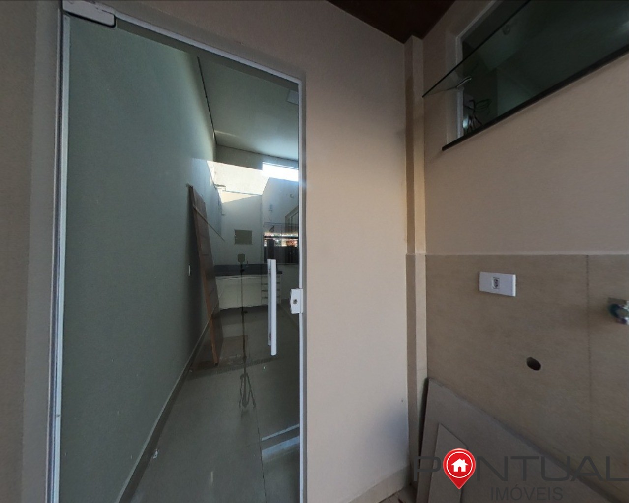 Casa à venda em marília no bairro palmital. Venha conhecer!