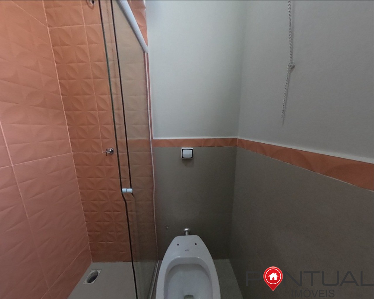 Casa à venda em marília no bairro palmital. Venha conhecer!