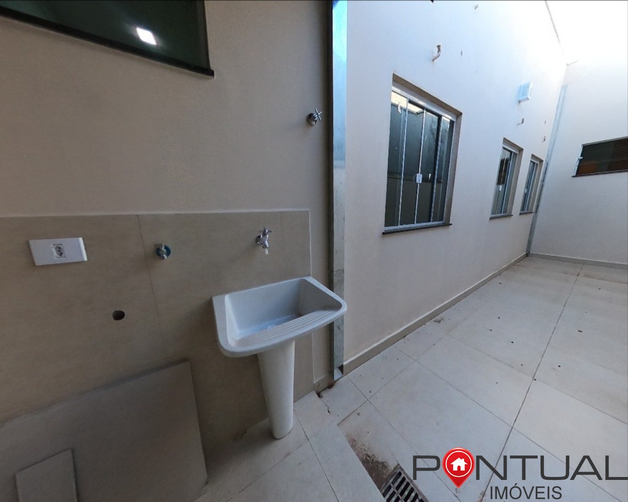 Casa à venda em marília no bairro palmital. Venha conhecer!
