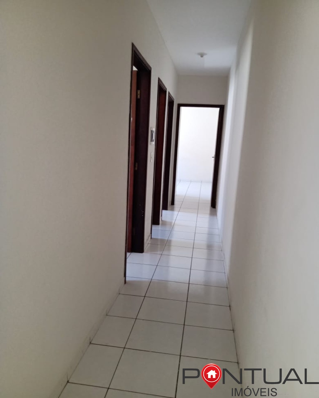 Boa casa para venda em marília no bairro palmital. Venha con