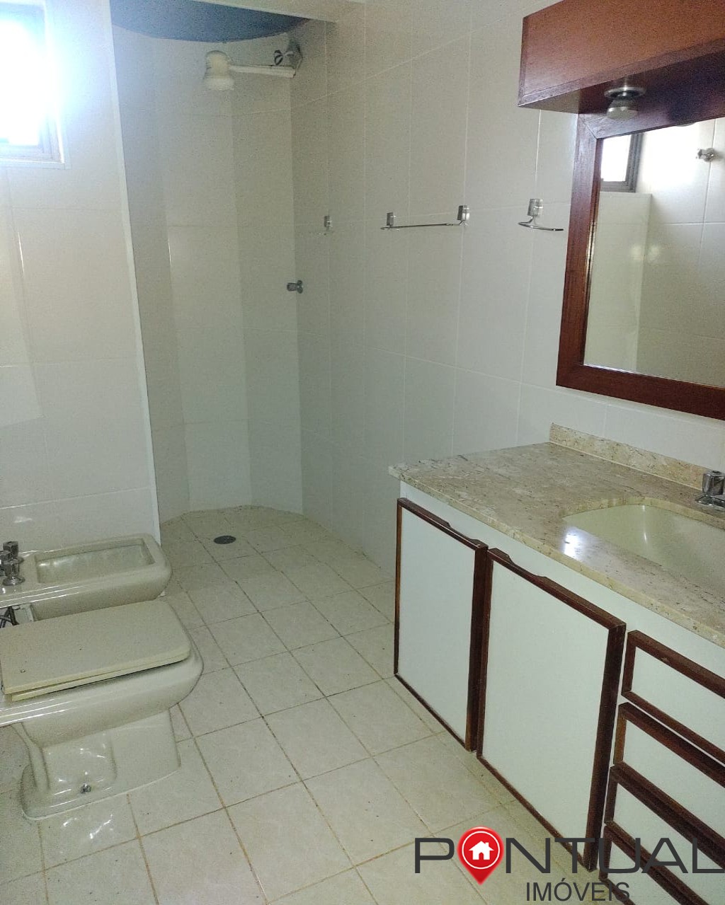Apartamento à Venda em Marília no Edifício Michaella. Venha VIsitar!