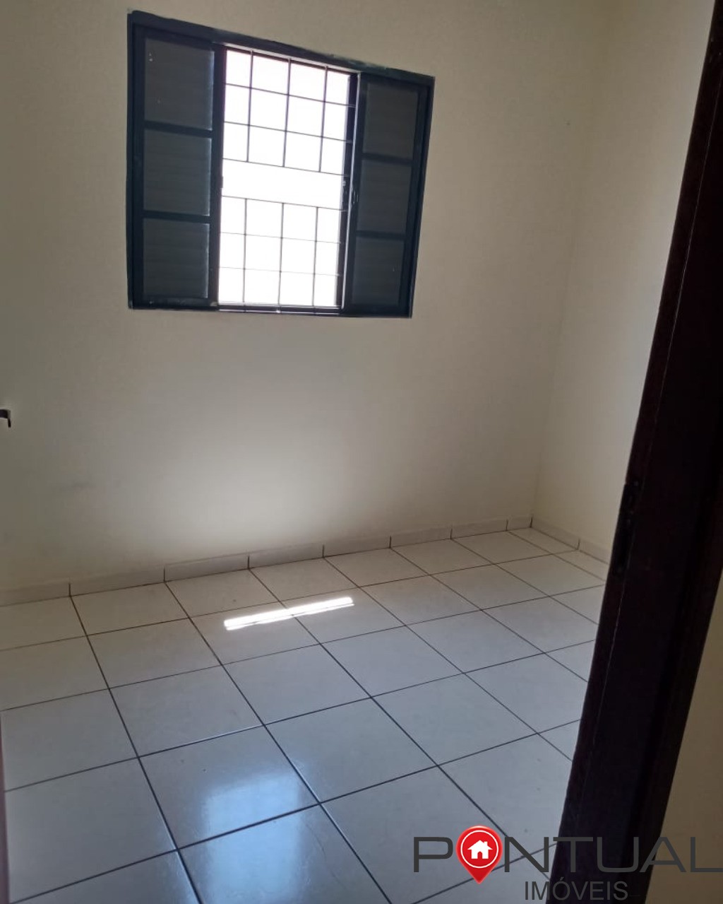 Boa casa para venda em marília no bairro palmital. Venha con