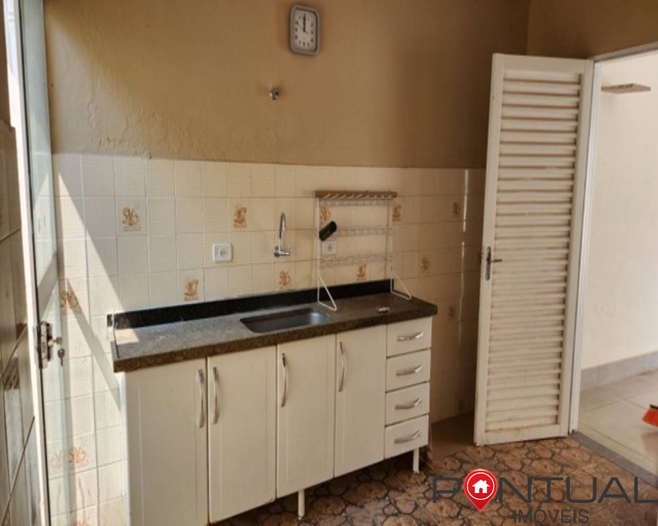 Casa à Venda Marília 3 Quartos Suíte Edícula R$ 680.000 - Próximo Chaplin! Pontual Imóveis sua imobiliária em Marília