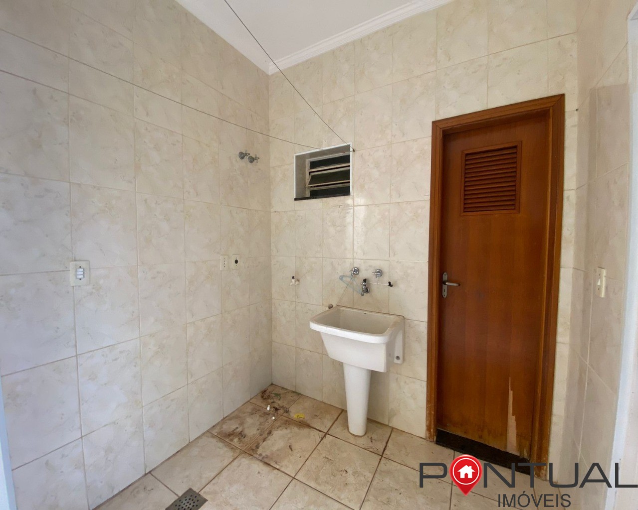 Casa à venda em marília no condominio jardim do bosque. Pont