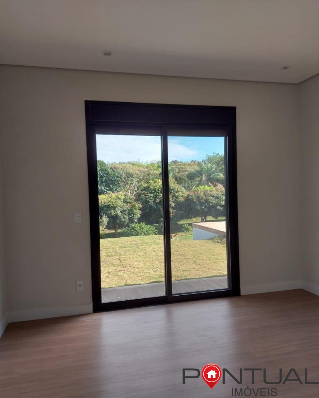 Casa Condomínio Green Valley ? Casas a venda em Marília Pontual Imóveis Imobiliaria Marilia Terreno 2350m² Aceita Permuta