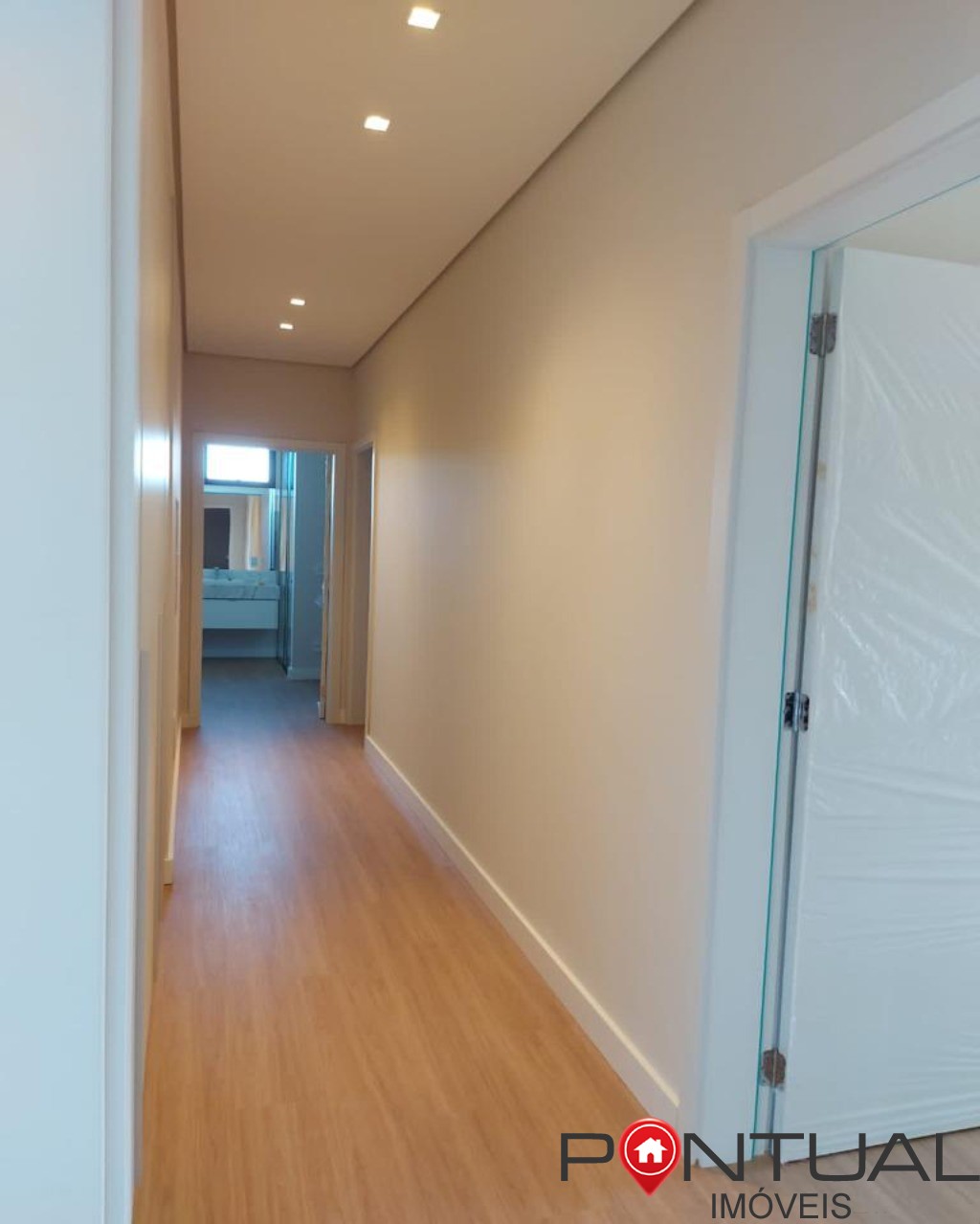 Casa Condomínio Green Valley ? Casas a venda em Marília Pontual Imóveis Imobiliaria Marilia Terreno 2350m² Aceita Permuta