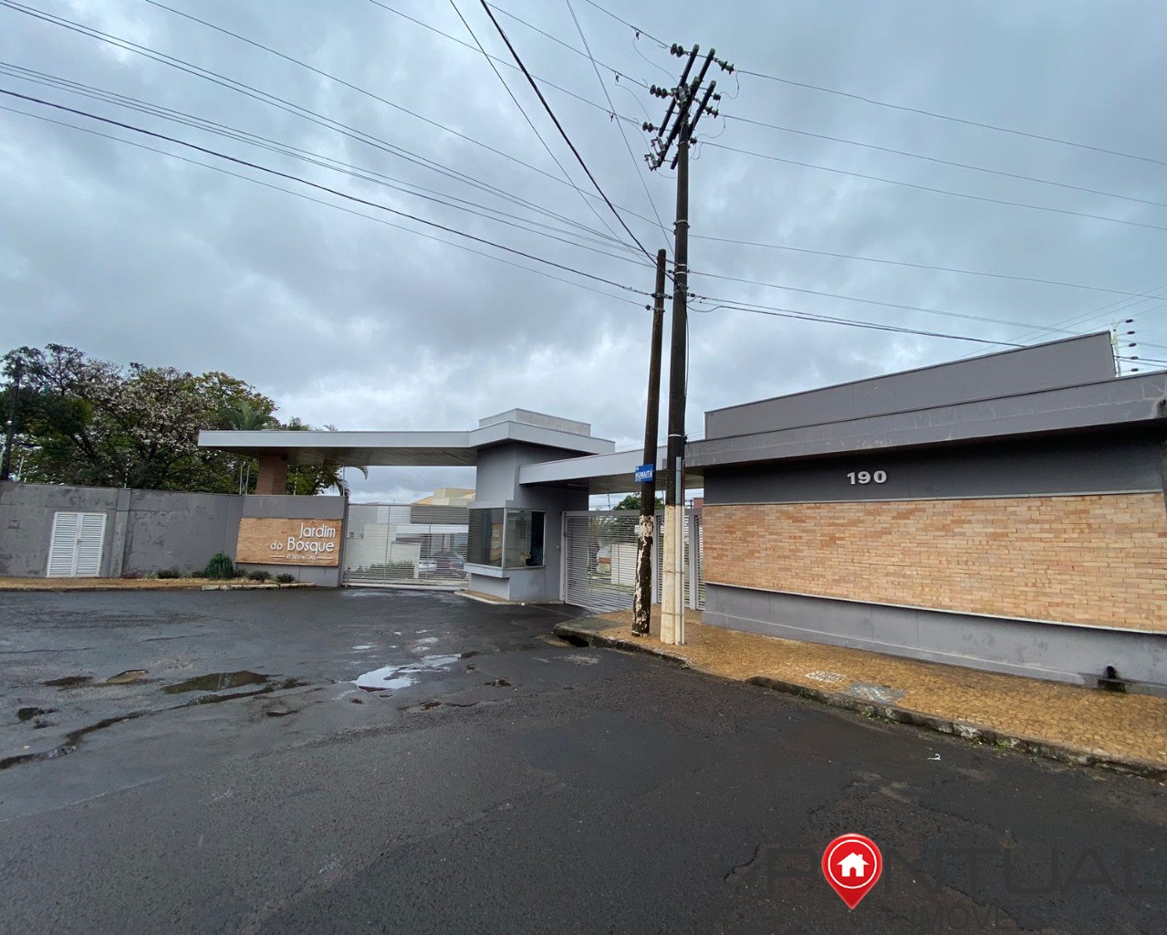 Casa à venda em marília no condominio jardim do bosque. Pont