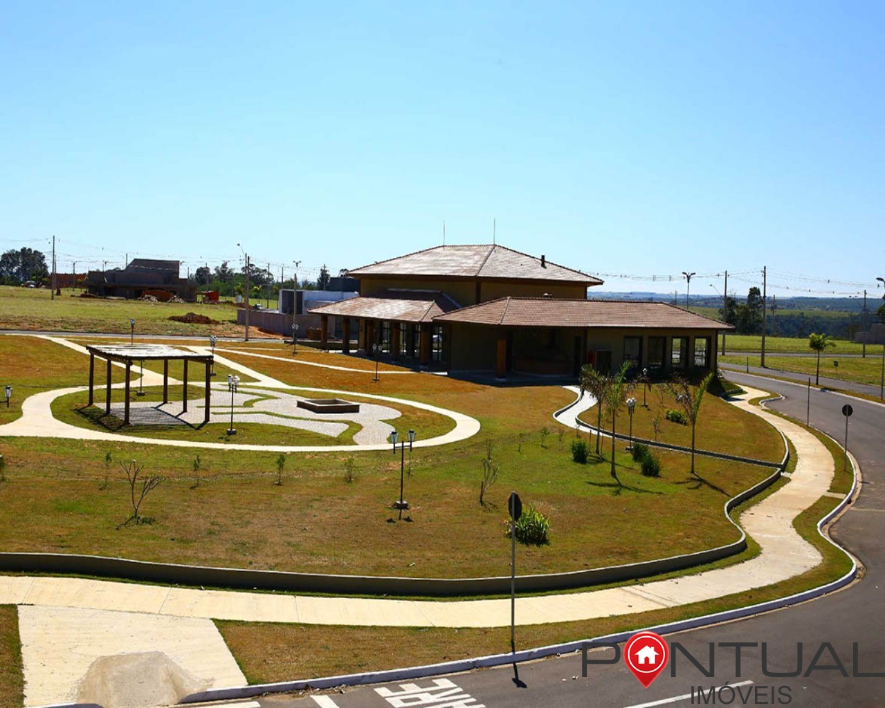Casa à Venda em condomínio no Jardim São Domingos, Marília SP Pontual Imóveis - Sua Nova Oportunidade. Visite Já!