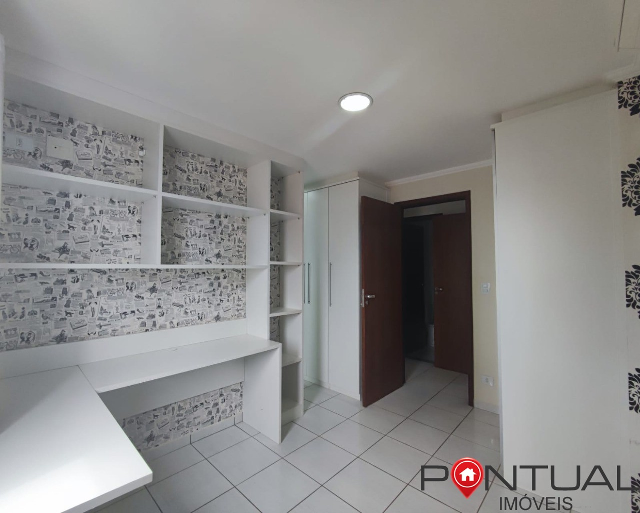 Apartamento 2 suítes venda em Marília no Edifício Manhattan Barbosa R$ 440.000 - Aceita negociação - Pontual Imóveis sua imobiliária em Marília