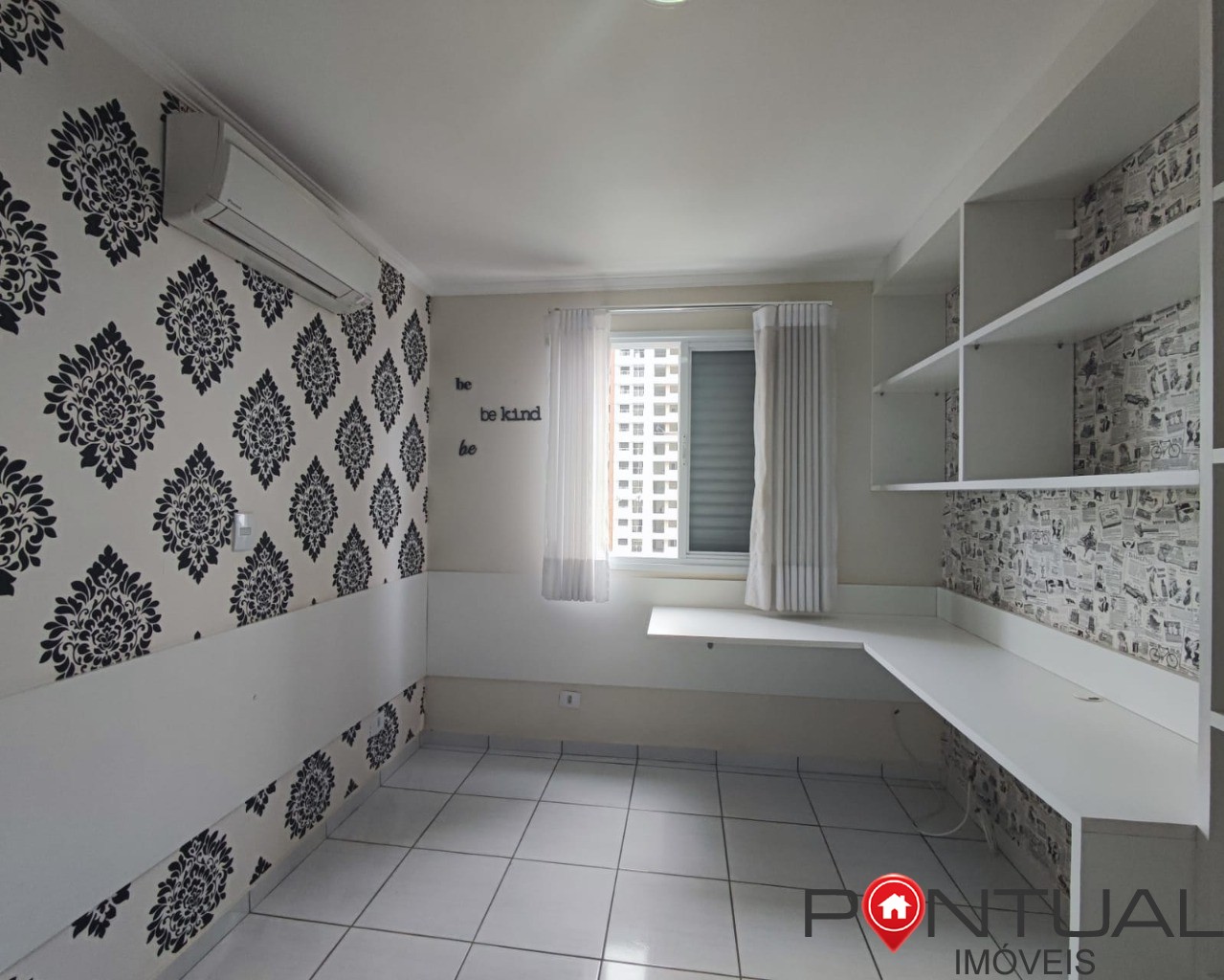 Apartamento 2 suítes venda em Marília no Edifício Manhattan Barbosa R$ 440.000 - Aceita negociação - Pontual Imóveis sua imobiliária em Marília
