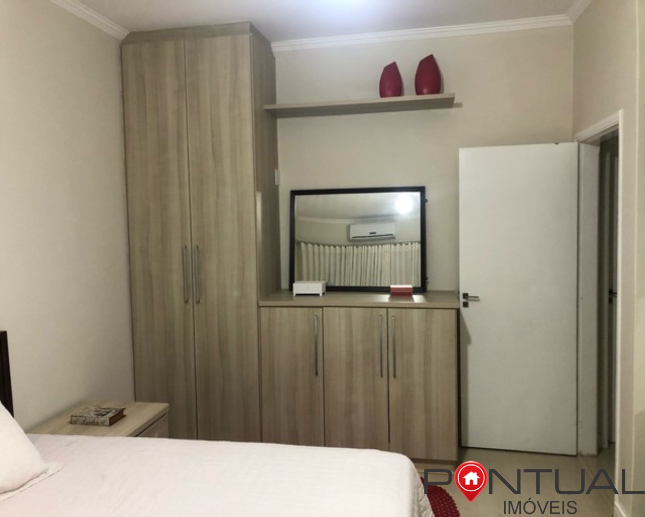 Casa à Venda no Jardim São Francisco em Marília com 3 Quartos 1 Suíte - R$ 450.000 Negociável - Agende Visita Hoje!