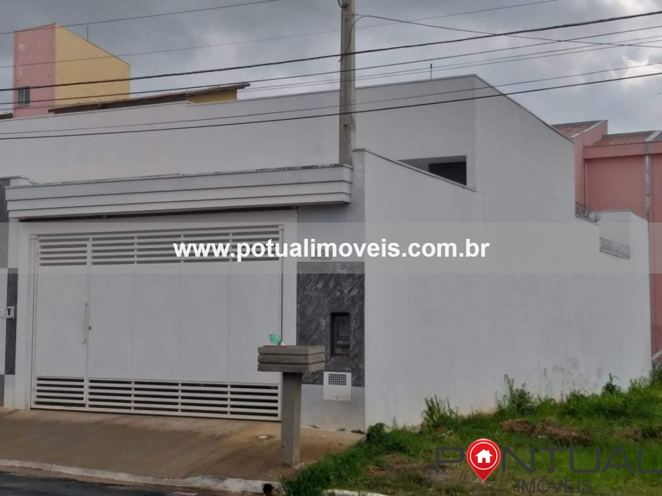 Casa à venda em Marília próximo ao centro. Venha conhecer!