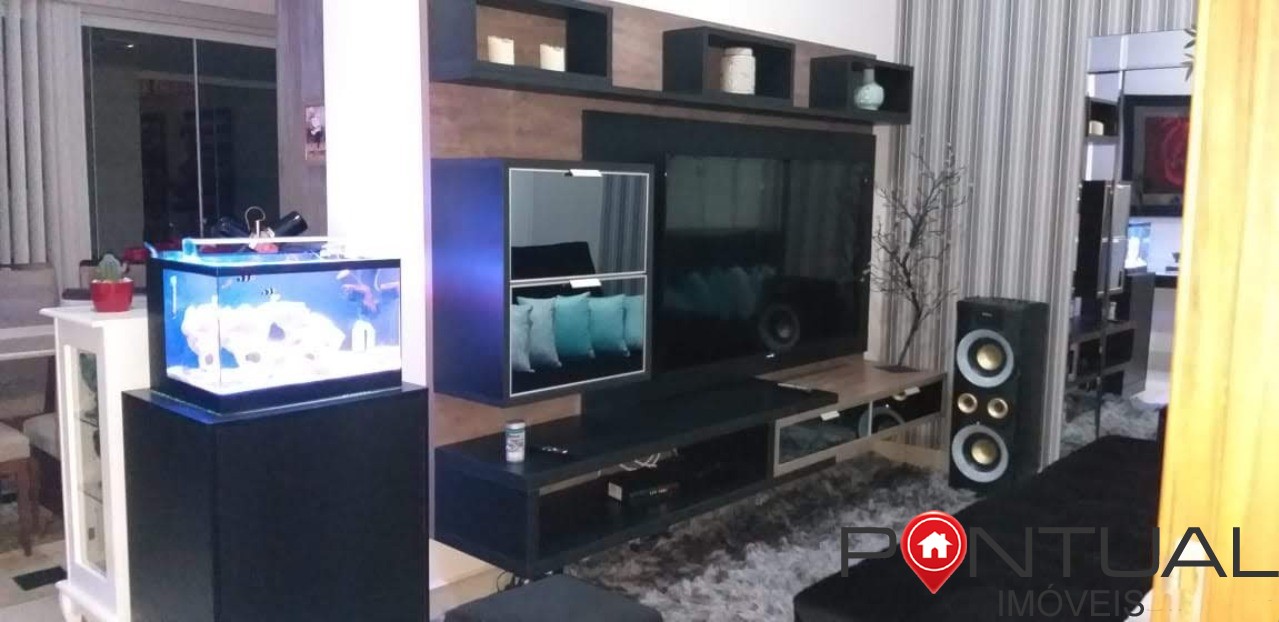 Casa à venda em Marília próximo ao centro. Venha conhecer!