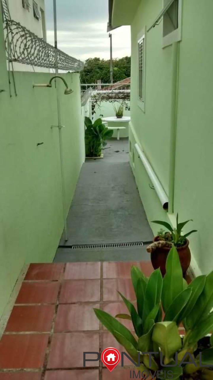 Casa à venda em marília na região do jardim bandeirantes. Ag