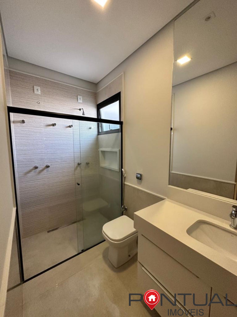 Casa à venda condomínio reserva esmeralda marília sp - 3 suí
