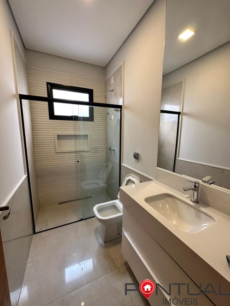 Casa à Venda Condomínio Reserva Esmeralda Marília SP - 3 Suítes 180m² - R$ 1.290.000 - Parque Esmeraldas II