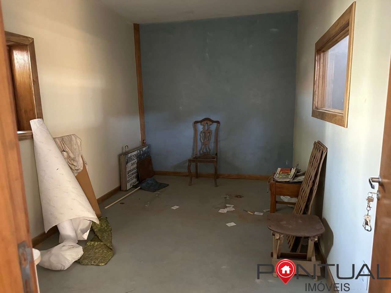 Salão Comercial à Venda em Marília-SP, Bairro Marília: 3 Salas, 3 Banheiros, 300m² de Área. Visie com a Pontual Imóveis, sua imobiliáaria em Marília