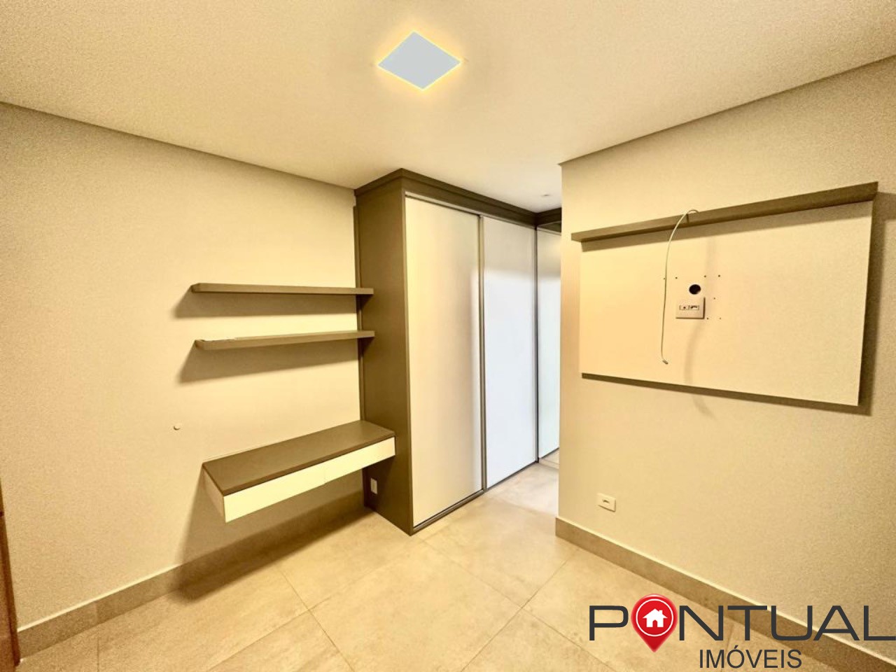 Casa à venda condomínio reserva esmeralda marília sp - 3 suí