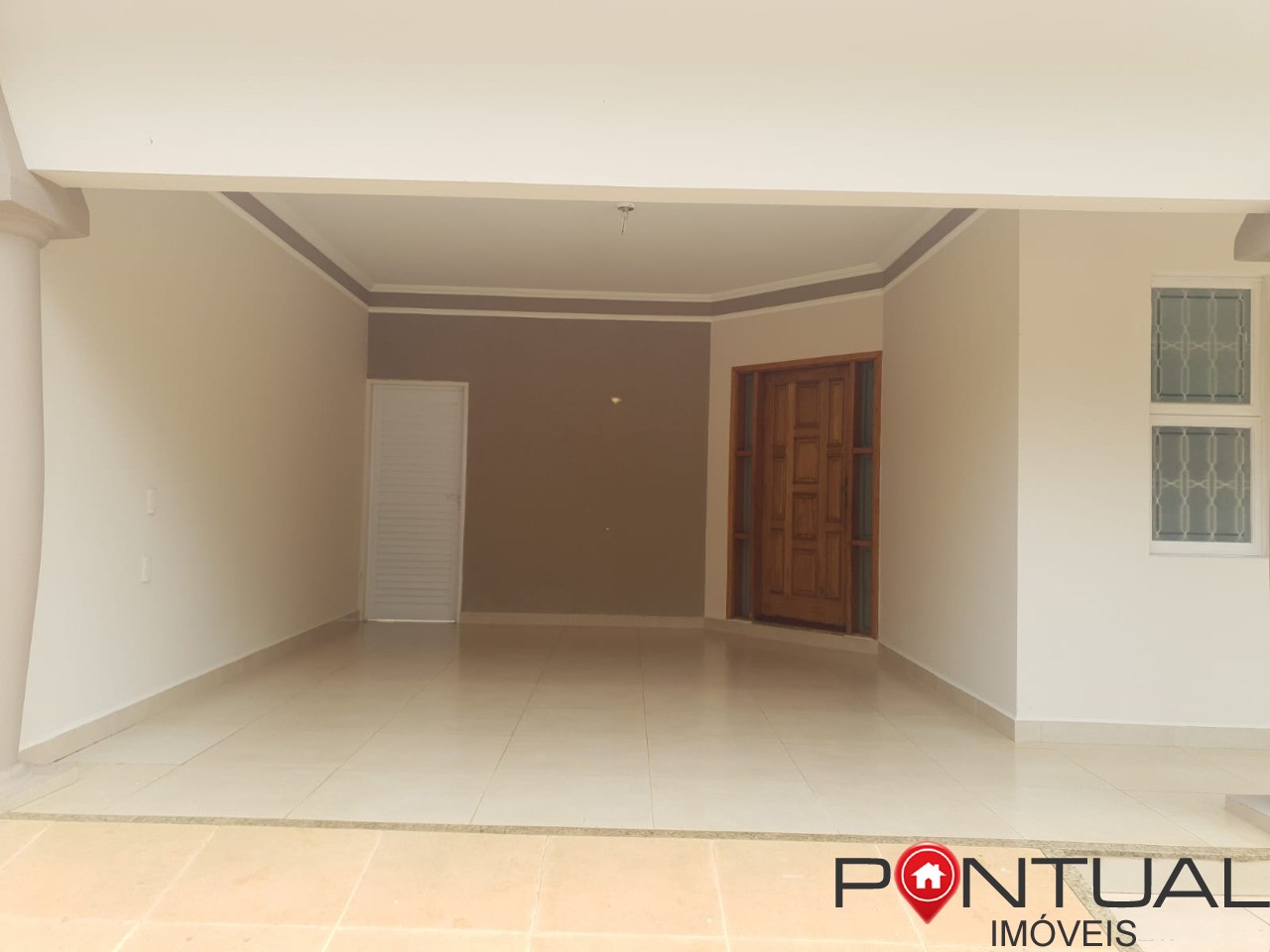 Casa à Venda Professor José Augusto Marília SP - 3 Quartos 1 Suíte - R$ 480.000 Negociável - 170m² com Edícula. Compre com imobiliária Pontual Marília