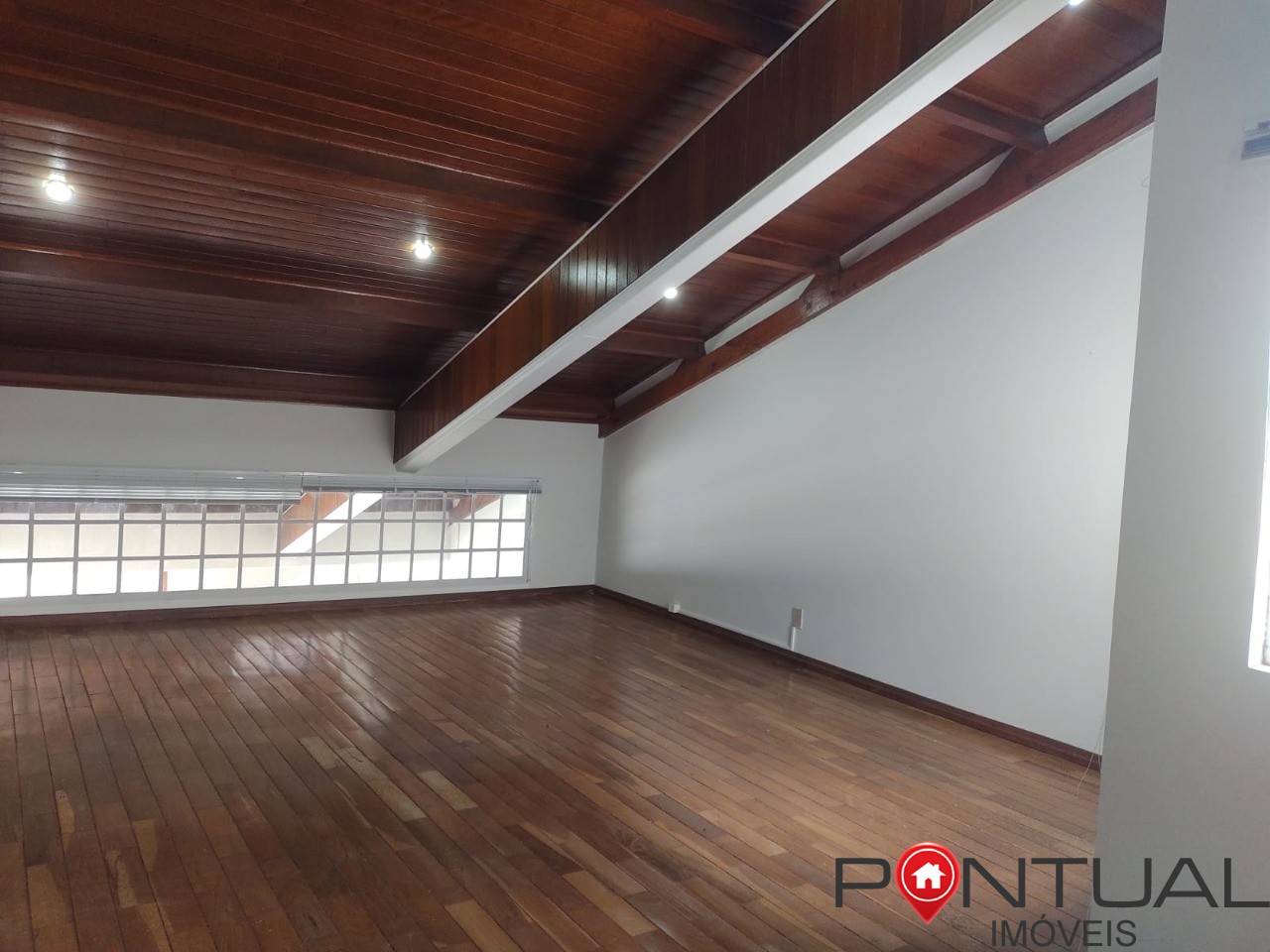 Casa à Venda Jardim Maria Izabel 3 Quartos Suíte Área Gourmet R$ 1.200.000 - Alto Padrão! Pontual Imóveis sua imobiliária em Marília