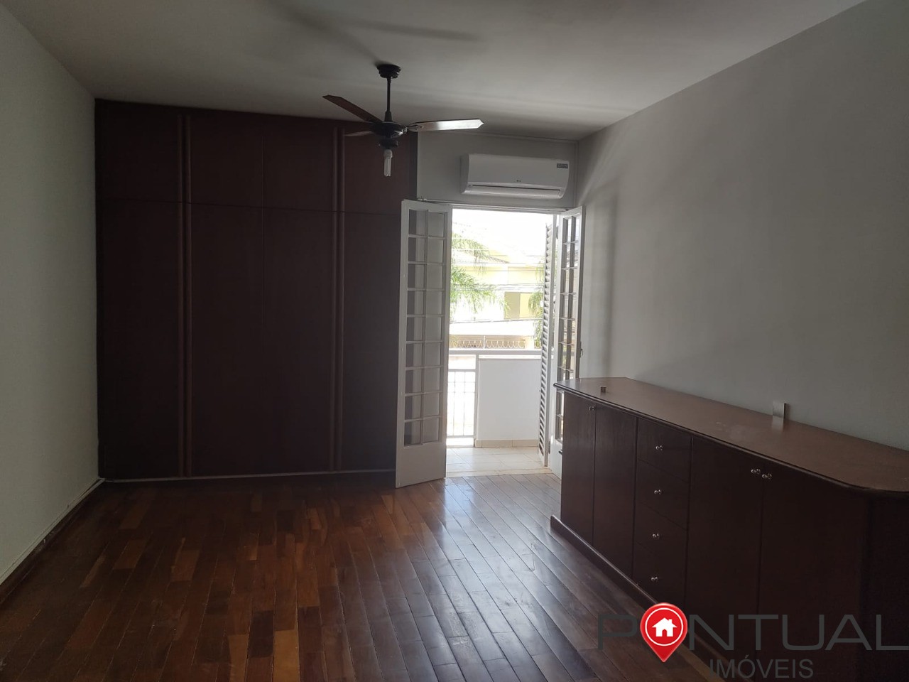 Casa à Venda Jardim Maria Izabel 3 Quartos Suíte Área Gourmet R$ 1.200.000 - Alto Padrão! Pontual Imóveis sua imobiliária em Marília
