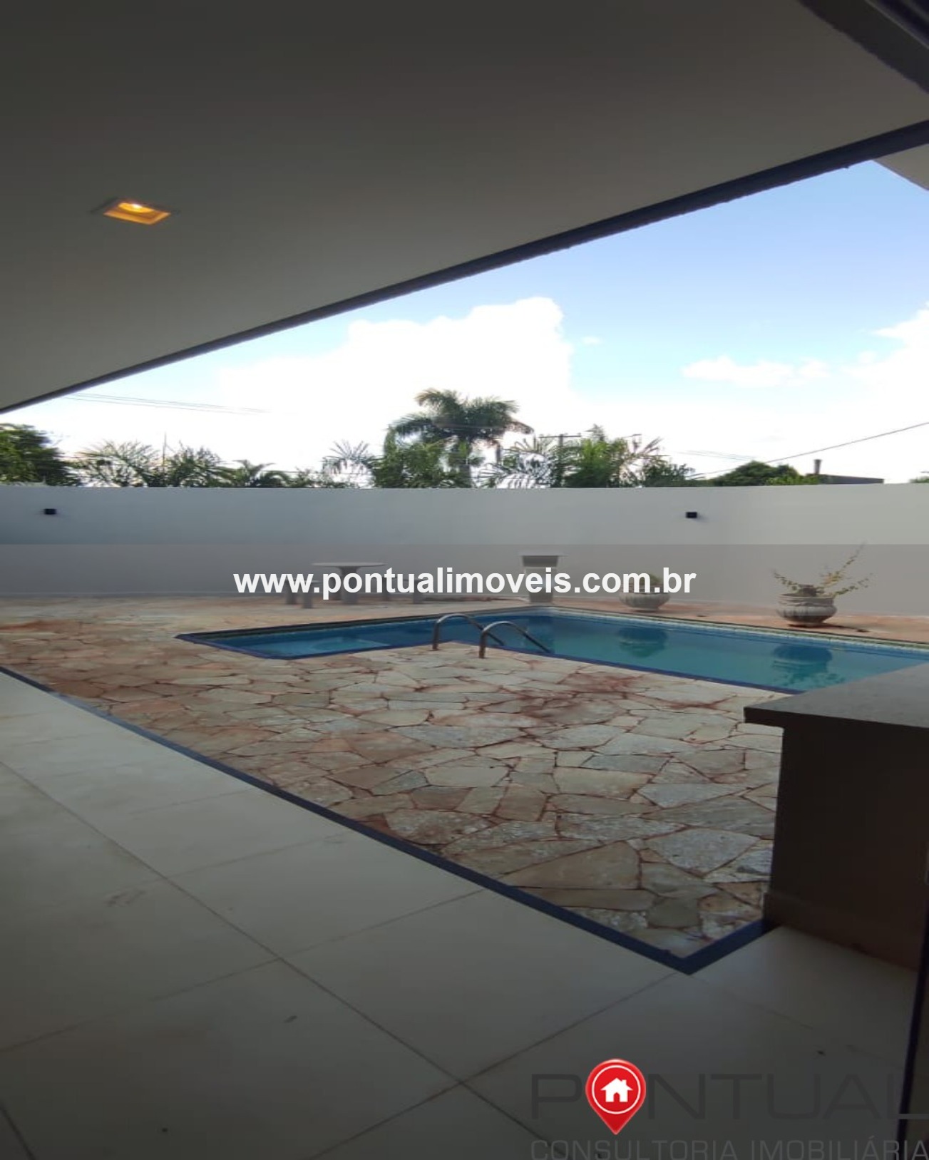Casa à venda jardim santa gertrudes 3 suítes piscina aquecid