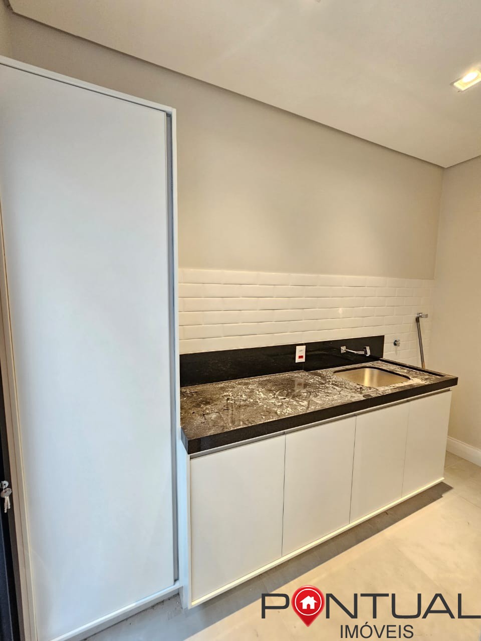Casa à Venda Esmeralda Residence II 3 Suítes Piscina Aquecida R$ 1.290.000 - Aceita Permuta! Pontual Imóveis sua imobiliária em Marília
