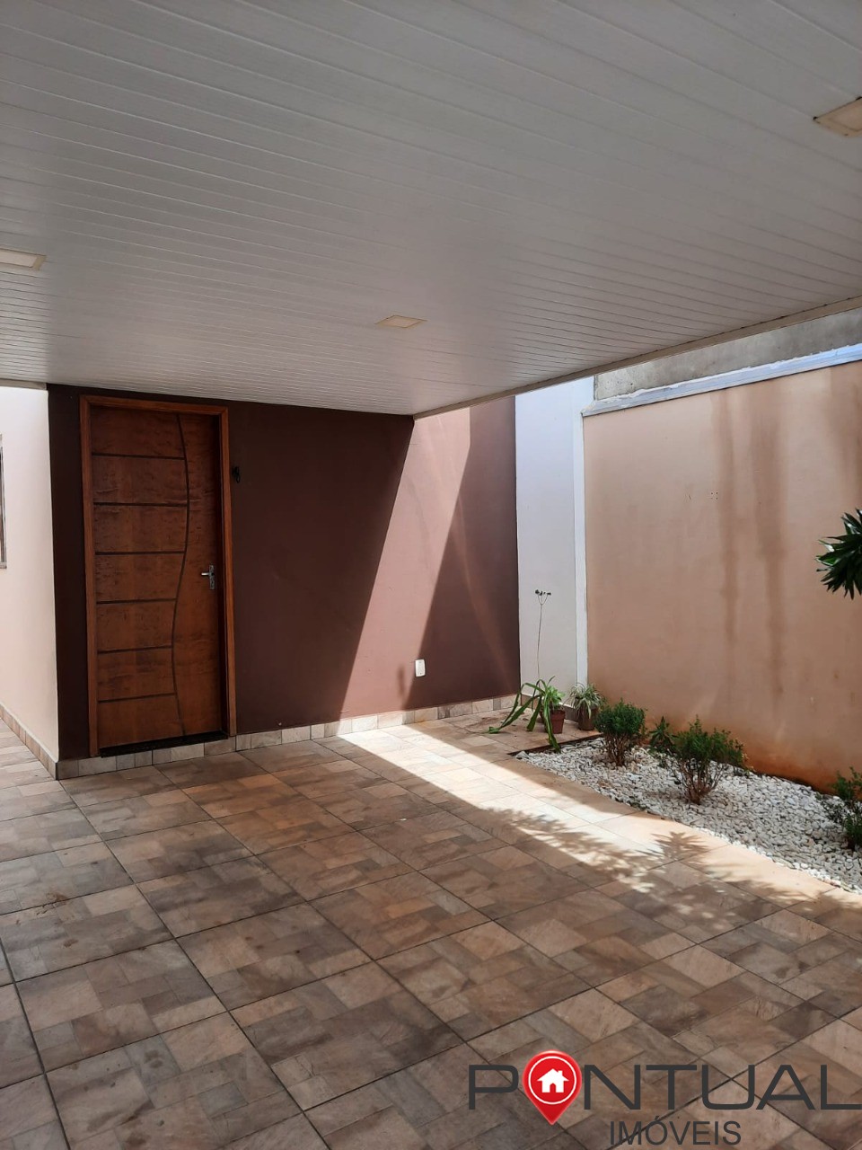 Casa à venda em Marília-SP no bairro Jardim Universitário. Venha saber mais!