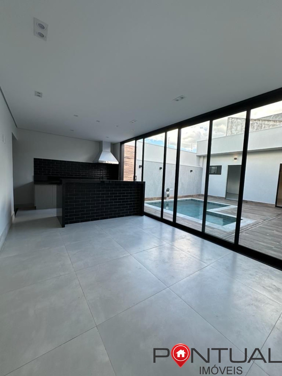 Casa à venda jardim florença marília sp - 3 quartos 1 suíte 