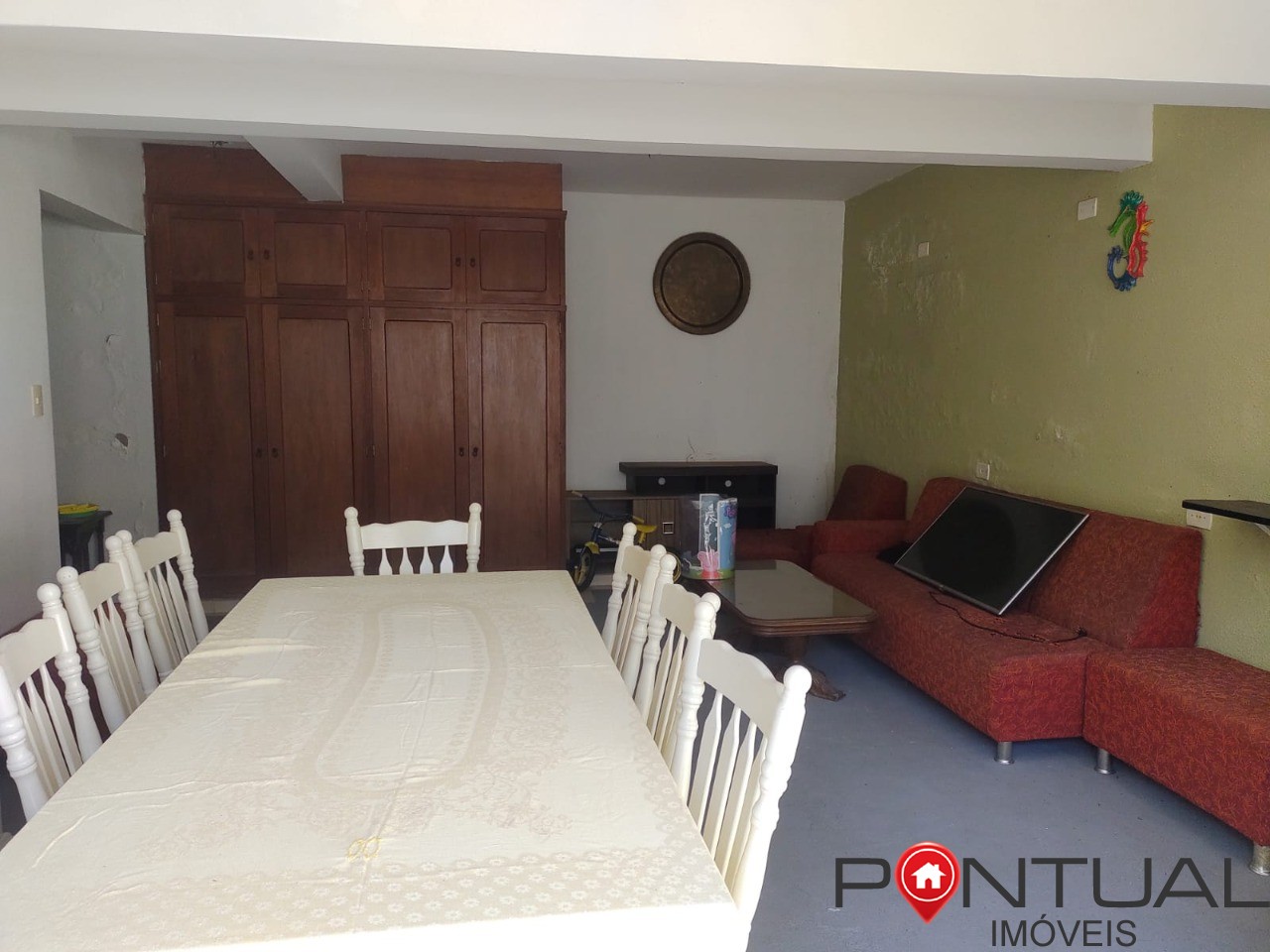 Casa à venda Jardim Jequitibá Marília SP 3 dormitórios, suíte, 201m², piscina, churrasqueira Aceita permuta R$ 580.000. Pontual imobiliária