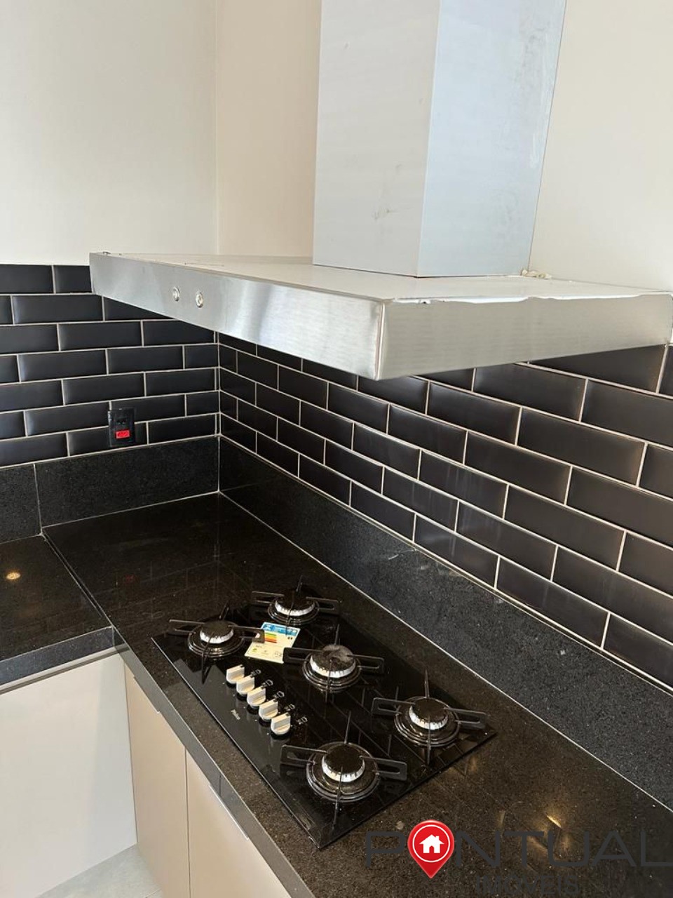 Casa à Venda Jardim Florença Marília SP - 3 Quartos 1 Suíte - R$ 940.000 - 199m² Construídos - Aceita Permuta