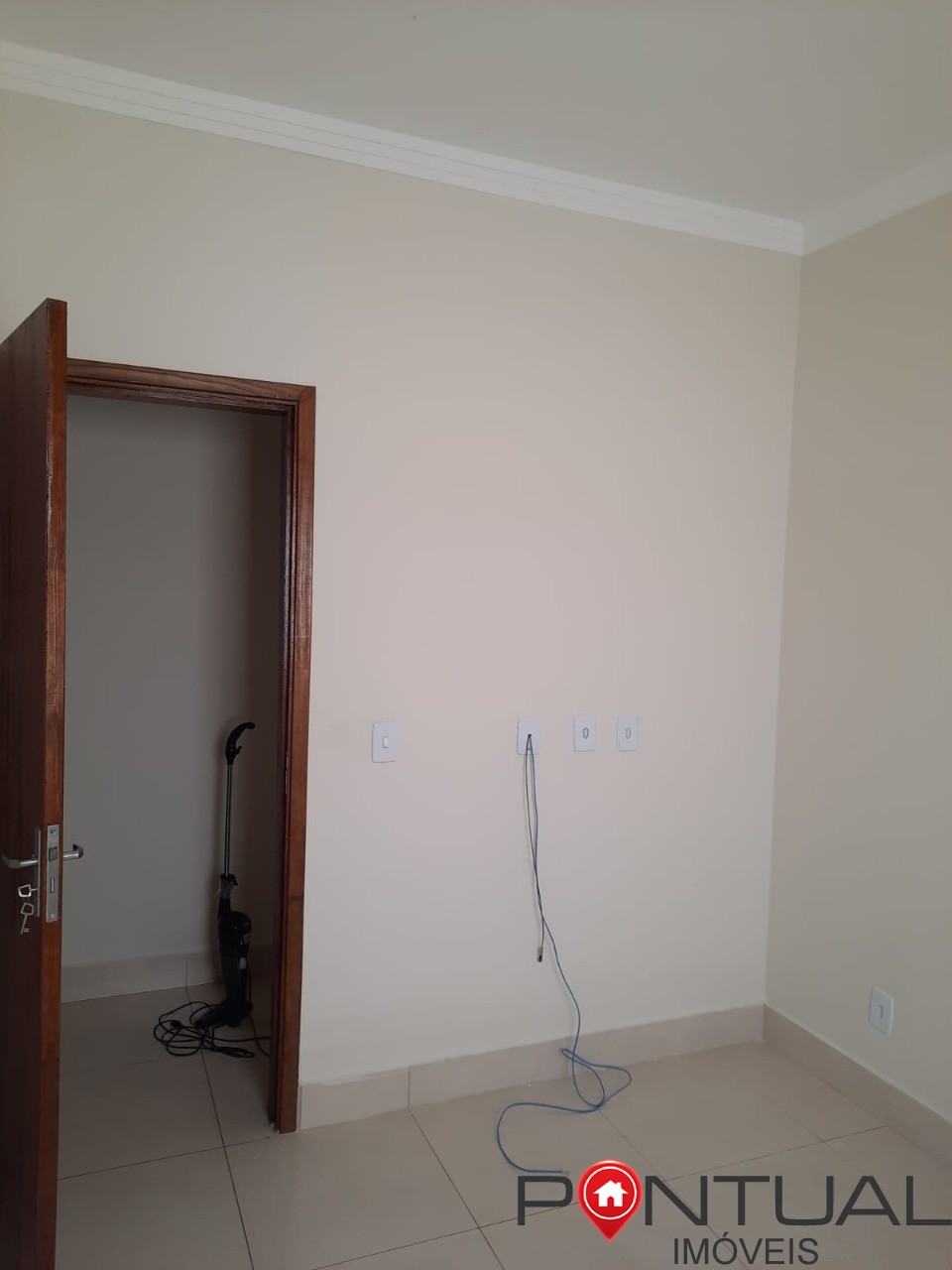 Casa à venda em Marília-SP no bairro Jardim Universitário. Venha saber mais!