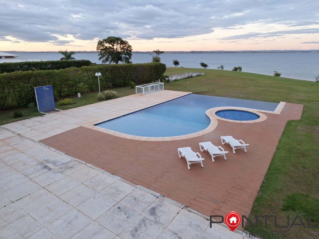 Casa rural 3 quartos itaí sp - terreno 1000m² - valor negoci