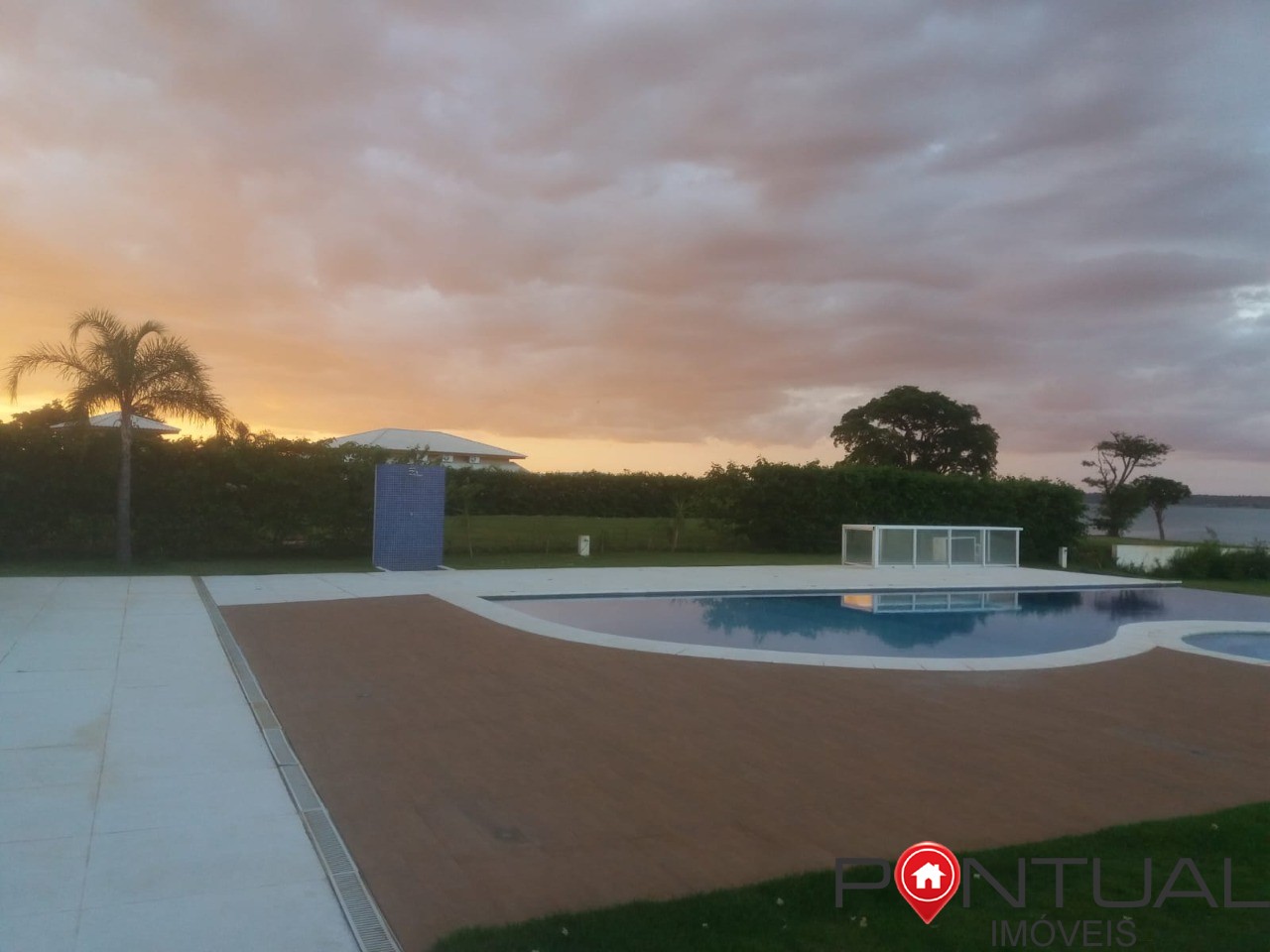 Casa rural 3 quartos itaí sp - terreno 1000m² - valor negoci