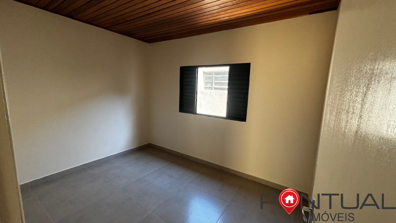 Casa espaçosa à venda em marília próxima ao centro. Venha vi